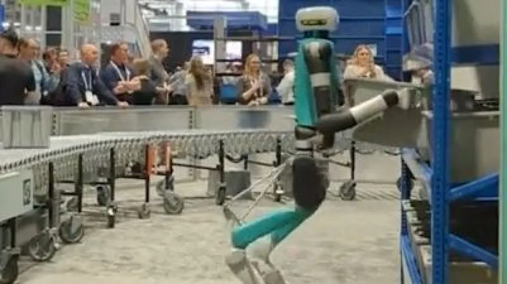 Robot "izdahnuo" tokom demonstracije izdržljivosti