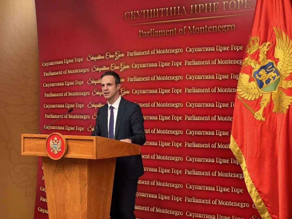 Mugo&scaron;a: Vladi omogućeno da privremeno snizi akcize na gorivo do 50 odsto