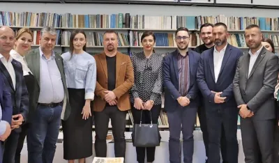 SM&Scaron; "25. maj" u Tuzima dobila 1.000 knjiga
