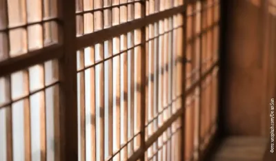 Sibir: Dvoje tinejdžera osuđeno na zatvorske kazne zbog antiratnih grafita