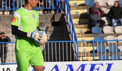 ВЛАДАН ГИЉЕН 