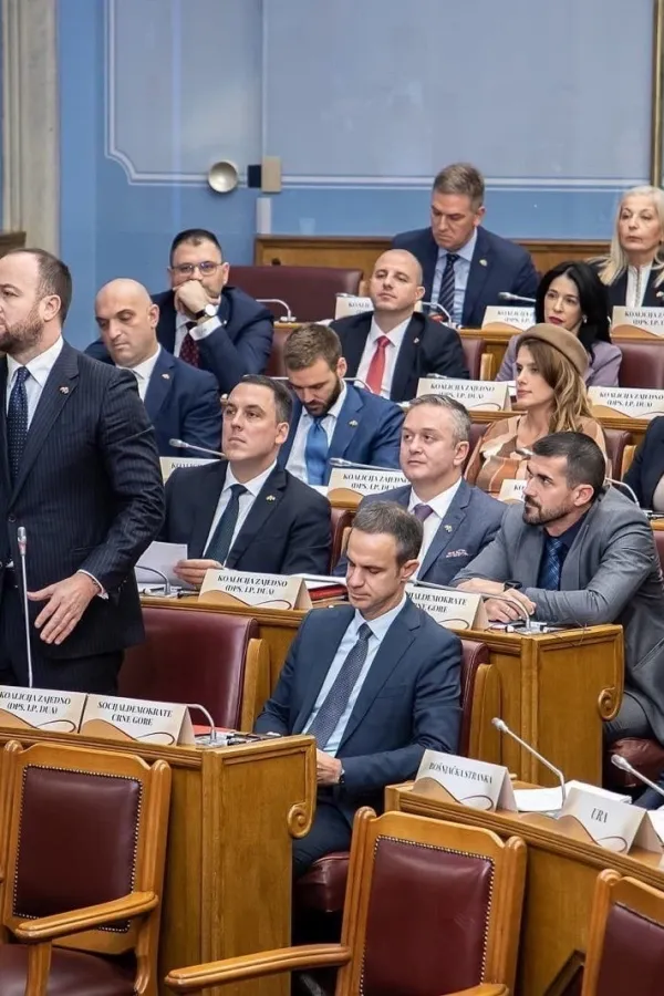 Poslanici u Skup&scaron;tini
