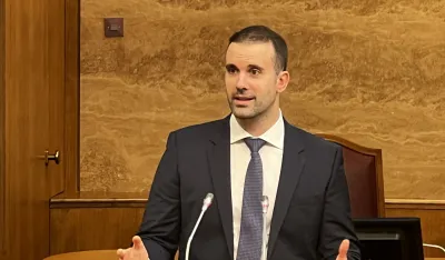 Premijerski sat pomjeren za 9. maj