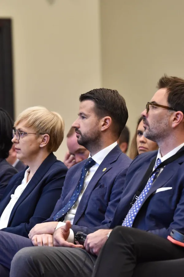 Nata&scaron;e Pirc Musar Nina Drakić Vesna Nahtigal Jakov Milatović