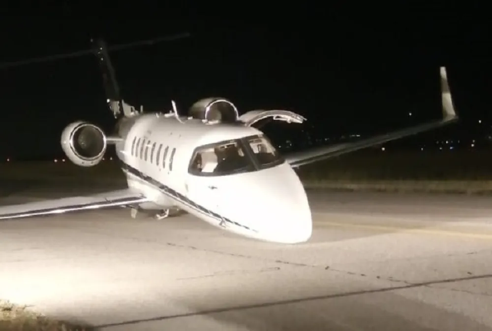 Sa letova avionom Vlade Crne Gore skinuta oznaka tajnost
