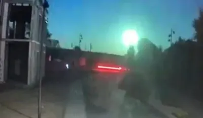 (VIDEO) Misteriozna svjetlost iznad Ukrajine