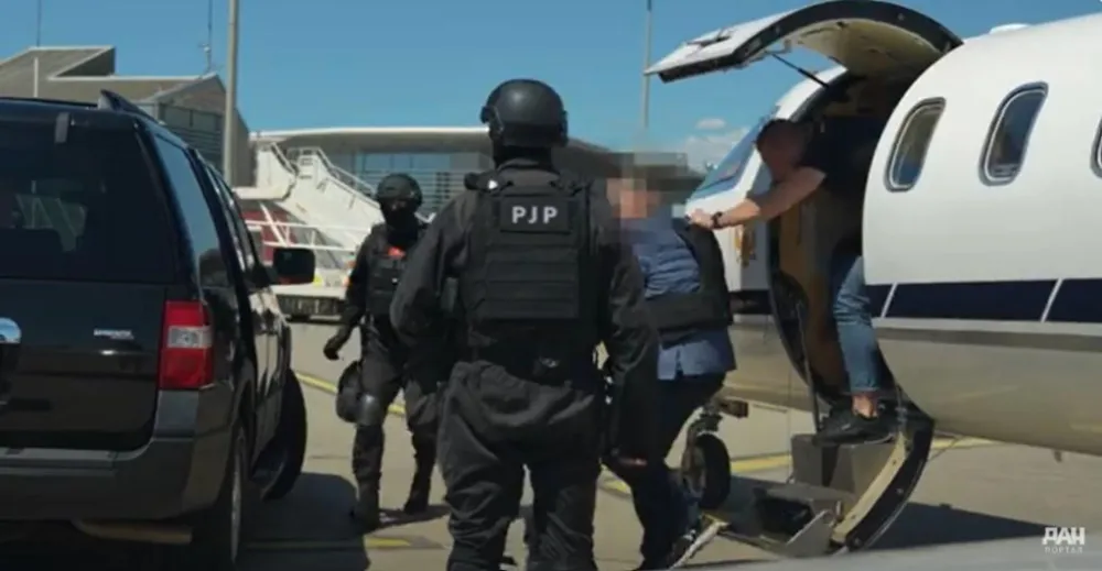 (VIDEO) Zbog ugrožene bezbjednosti Kneževića u Londonu čuvali specijalci