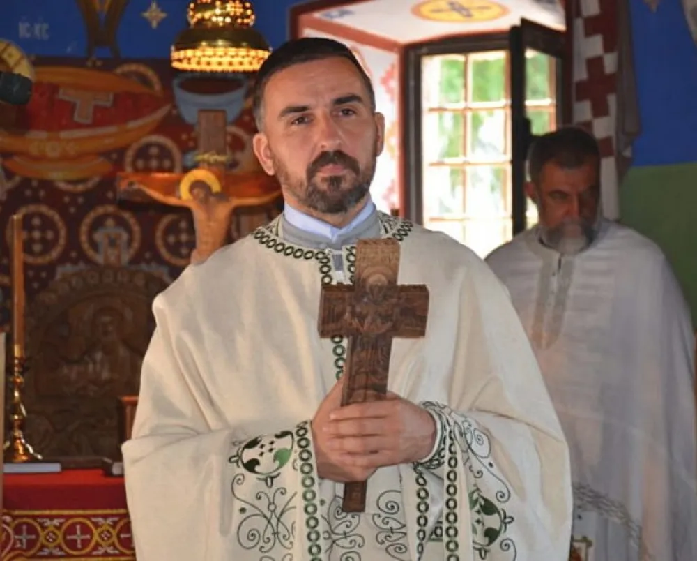 Protoјereј Nikola Peјović: Na Veliki petak se otkriva slika sviјeta
