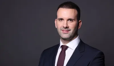 Spajić čestitao Vaskrs: Neka na&scaron;e dru&scaron;tvo jo&scaron; snažnije bude protkano razumijevanjem, pra&scaron;tanjem i slogom