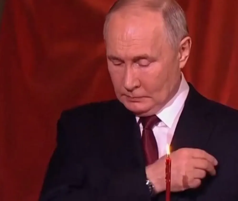 Putin prisustvovao uskr&scaron;njoj liturgiji u hramu Hrista Spasitelja