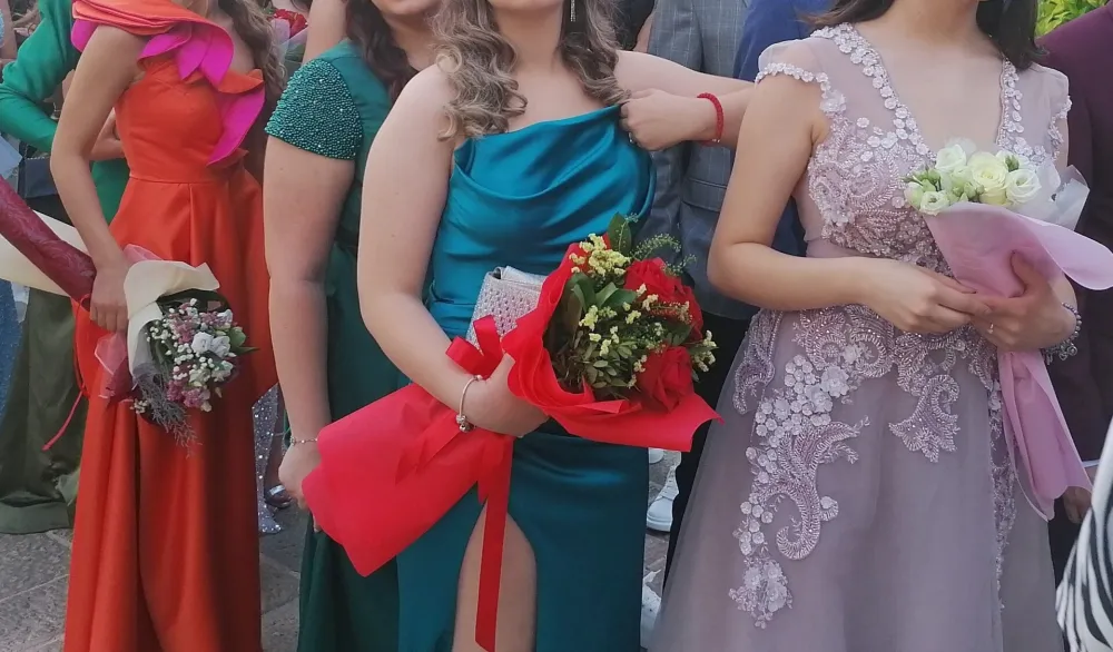 Pratite uživo na na&scaron;em portalu svečani defile maturanata i polumaturanata