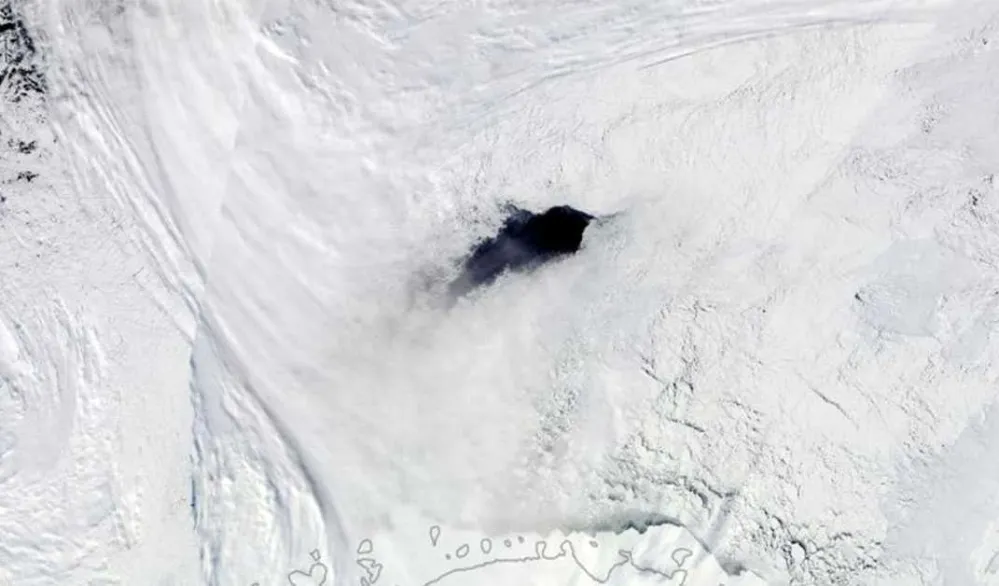 Crna rupa sve jasnija