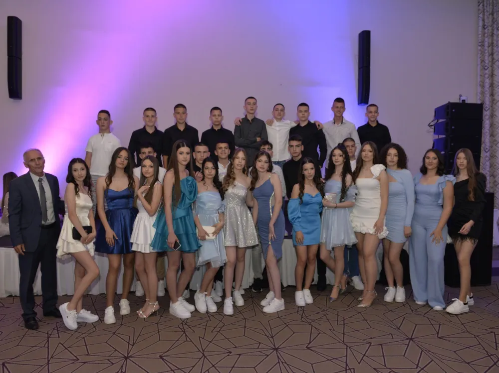 (FOTO/VIDEO) Polumatursko veče O&Scaron; "18. oktobar" i O&Scaron; "Dr Dragi&scaron;a Ivanović"