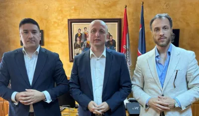 Knežević, Milačić i Dajković pozvali Spaјića da se uzdrži od glasanja za Rezoluciјu o Srebrenici