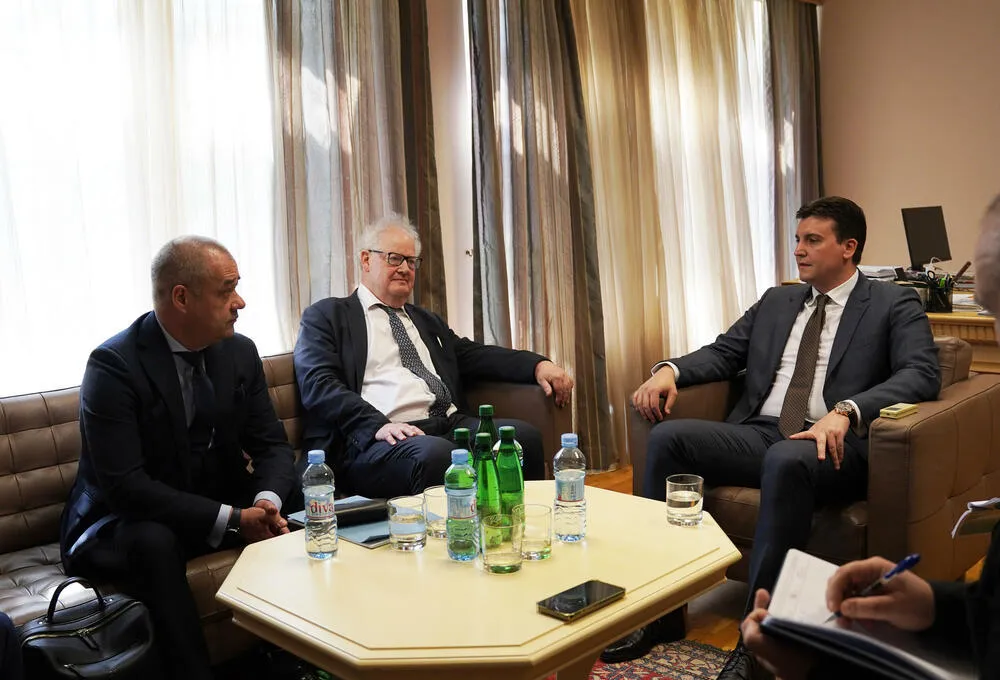 Sa sastanka ministra MIlovića sa Kneževićevim advokatima