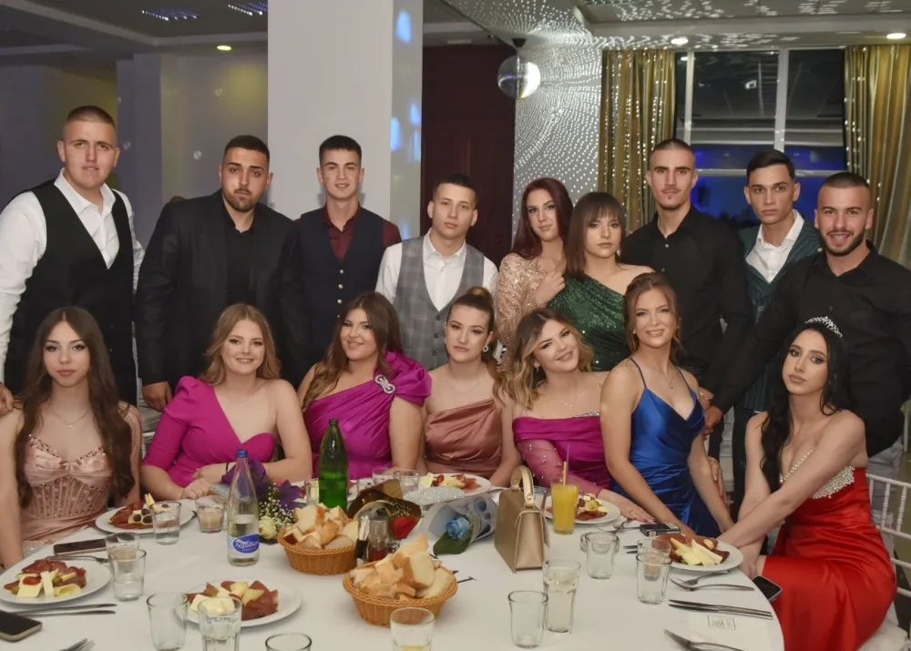 Matura SS&Scaron; "Ivan Uskoković