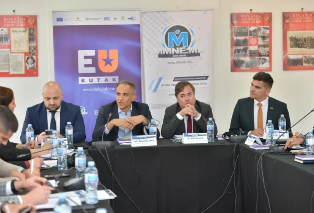 Božović: Mladi bitni za proces EU integracije