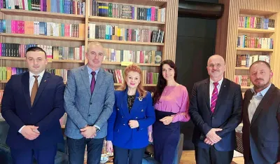 Đeka &ndash; Bezijani: Interkulturnim dijalogom za uzajamno osnaživanje