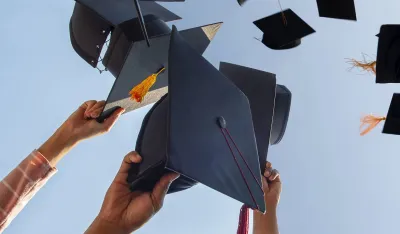  MPNI: Za majske stipendije i studentske kredite obezbijeđeno 577.733 eura