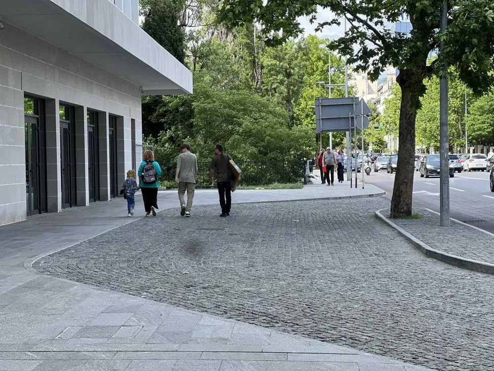 Bista rumunskom pјesniku kod mosta braće Zlatičanin