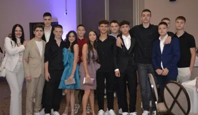 Plumaturanti, O&Scaron; "Sutjeska"