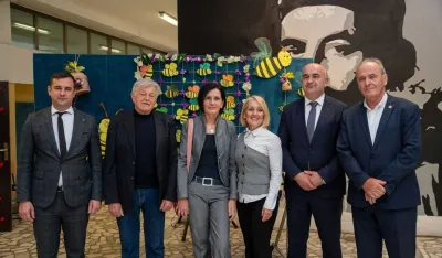Obilježen Svjetski dan pčela u Spužu: Posađena stabla medonosne lipe