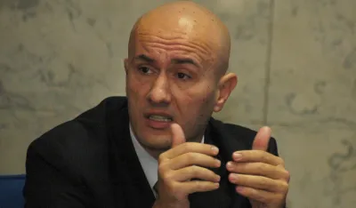 Laković kupio pi&scaron;tolj i auto, na računima ima 85.000 eura