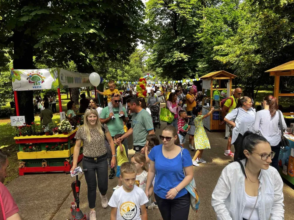 Injac: Porodica je osnova dru&scaron;tva u kojoj učimo najvažnije lekcije