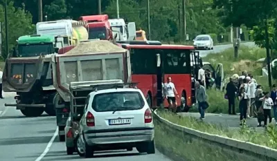 Srbija: Sudar autobusa i kamiona kod Obrenovca - jedna osoba poginula, vi&scaron;e povrijeđenih