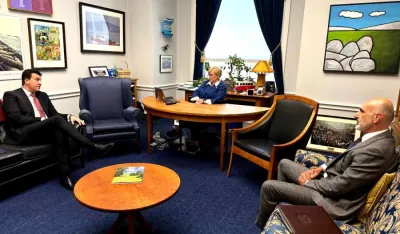 Milović i kongresmenka Čeli Pingri