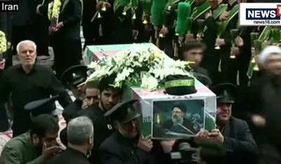 (VIDEO) Iranski vrhovni vođa predvodio pogrebnu povorku povodom pogibije predsjednika