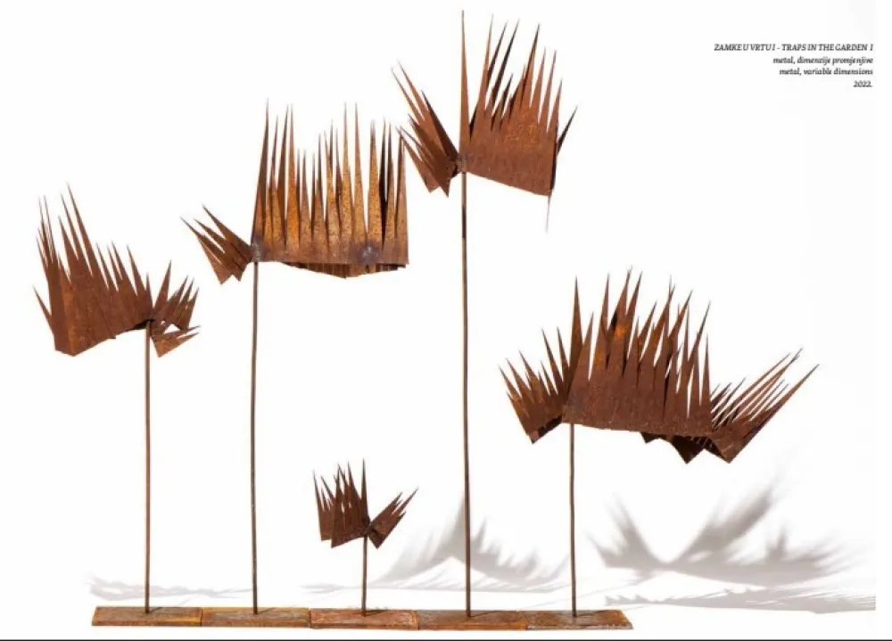 Spoj suprotnosti &ndash; prirodno i umјetničko