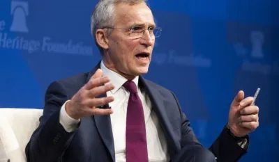 Stoltenberg: Ukrajincima treba dozvoliti upotrebu NATO oružja za mete unutar Rusije