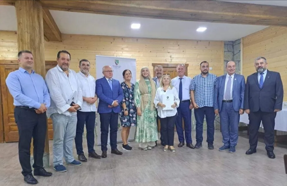 Ured za koordinaciju bo&scaron;njačkih vijeća