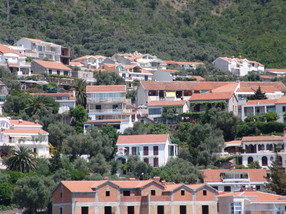 Ministarstvo prostornog planiranja, urbanizma i državne imovine legalizovaće i objekte koji nisu u skladu sa planovima