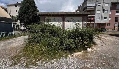 Kupina opkolila trafostanicu