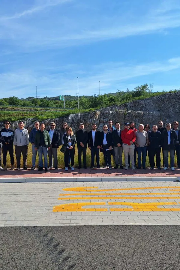 Zainteresovane kompanije obi&scaron;le lokaciju dionice Mate&scaron;evo &ndash; Andrijevica