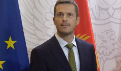 Sa&scaron;a Mujović