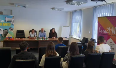 Sa radionice u Bijelom Polju poručeno: Pravo mladih na bezbјedno okruženje i kulturu diјaloga
