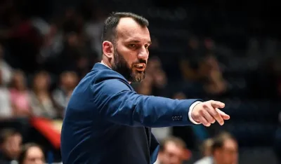 Bo&scaron;ko Radović računa na 24 ko&scaron;arka&scaron;a