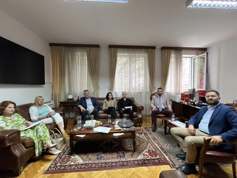 ZZZCG&nbsp;finansira program sa 1,8 miliona za obuku nezaposlenih za nova radna mjesta
