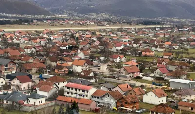 Поглед на приградско насеље Долац