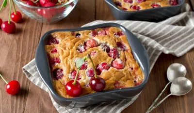 Najbolji recept za brzi kolač sa vi&scaron;njama