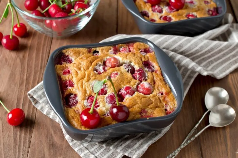 Najbolji recept za brzi kolač sa vi&scaron;njama