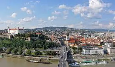 Incident ispred rezidencije slovačkog predsjednika: Maskirano dijete uperilo pi&scaron;tolj