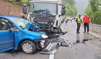 Udes kod Kola&scaron;ina: Stradala jedna osoba, dvije te&scaron;ko povrijeđene