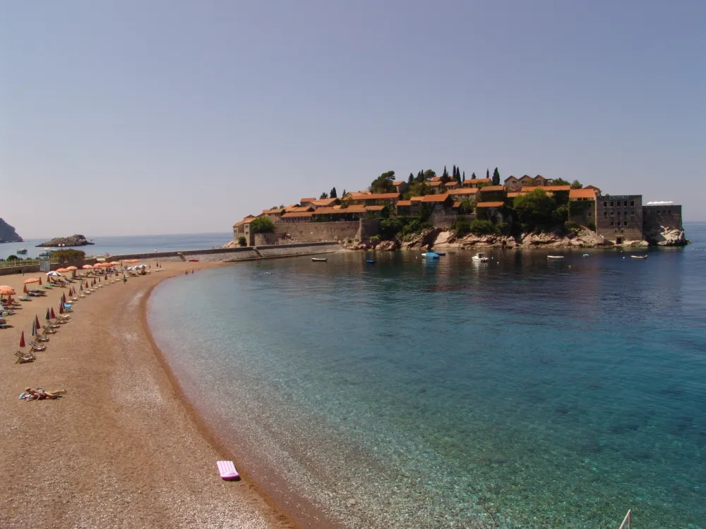 Preduzeće "Sveti Stefan hoteli" u te&scaron;koj situaciji: Statis godinu ne plaća kiriјu, duguјe preko 1,3 miliona