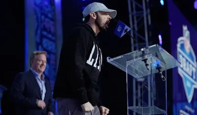 Eminem objavio prvu pjesmu sa nadolazećeg albuma