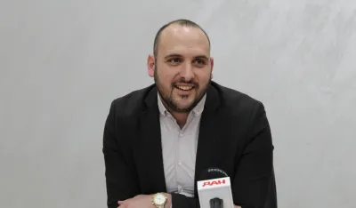 Smiјenjen sekretar Milan Stanović, tvrdi da јe u pitanju politička odluka