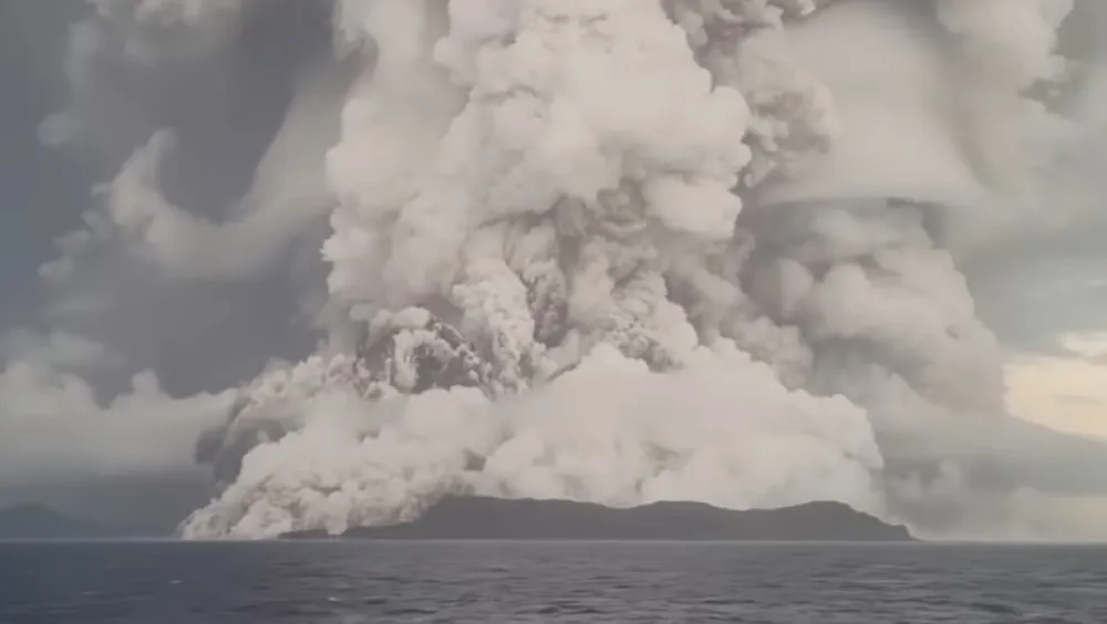 (VIDEO) Erupcija najvećeg podvodnog vulkana mogla bi imati stravične posljedice